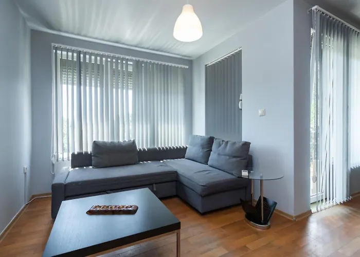 Nadia's Breeze - Spacious 1br Near The * Varna
